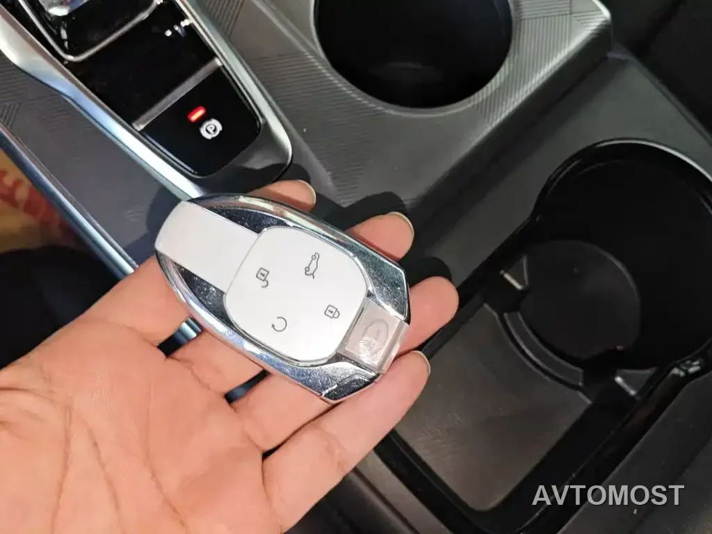 GAC Trumpchi Yingku 2022 Model 2.0ATK Gemini Pro Edition — фото 12