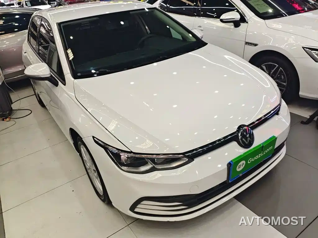 Volkswagen Golf 2023 Model 200TSI DSG — фото 4