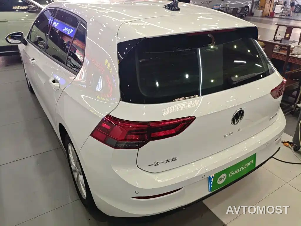 Volkswagen Golf 2023 Model 200TSI DSG — фото 5