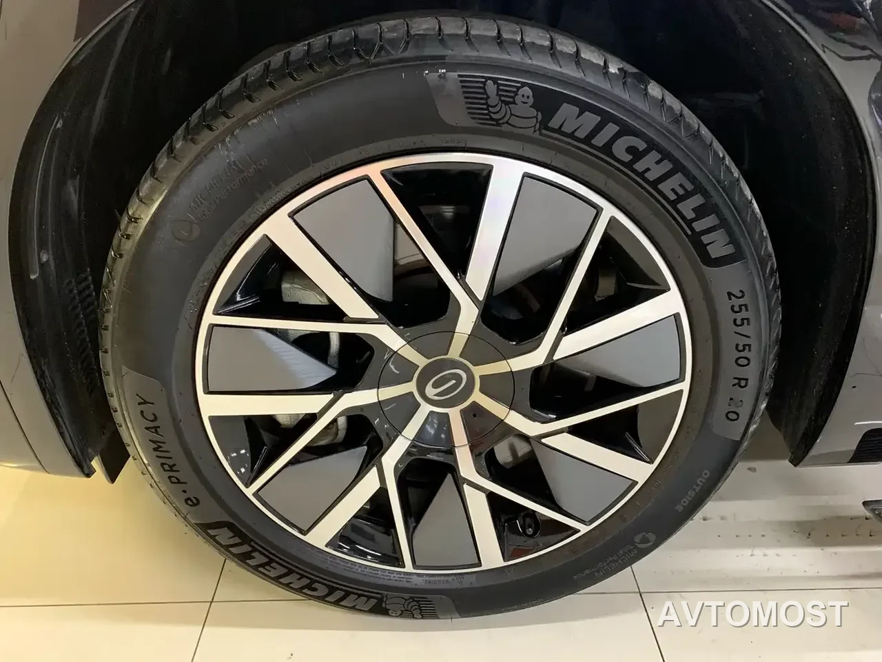 GAC Trumpchi Vision S9 2025 1.5T Hybrid Premium — фото 11