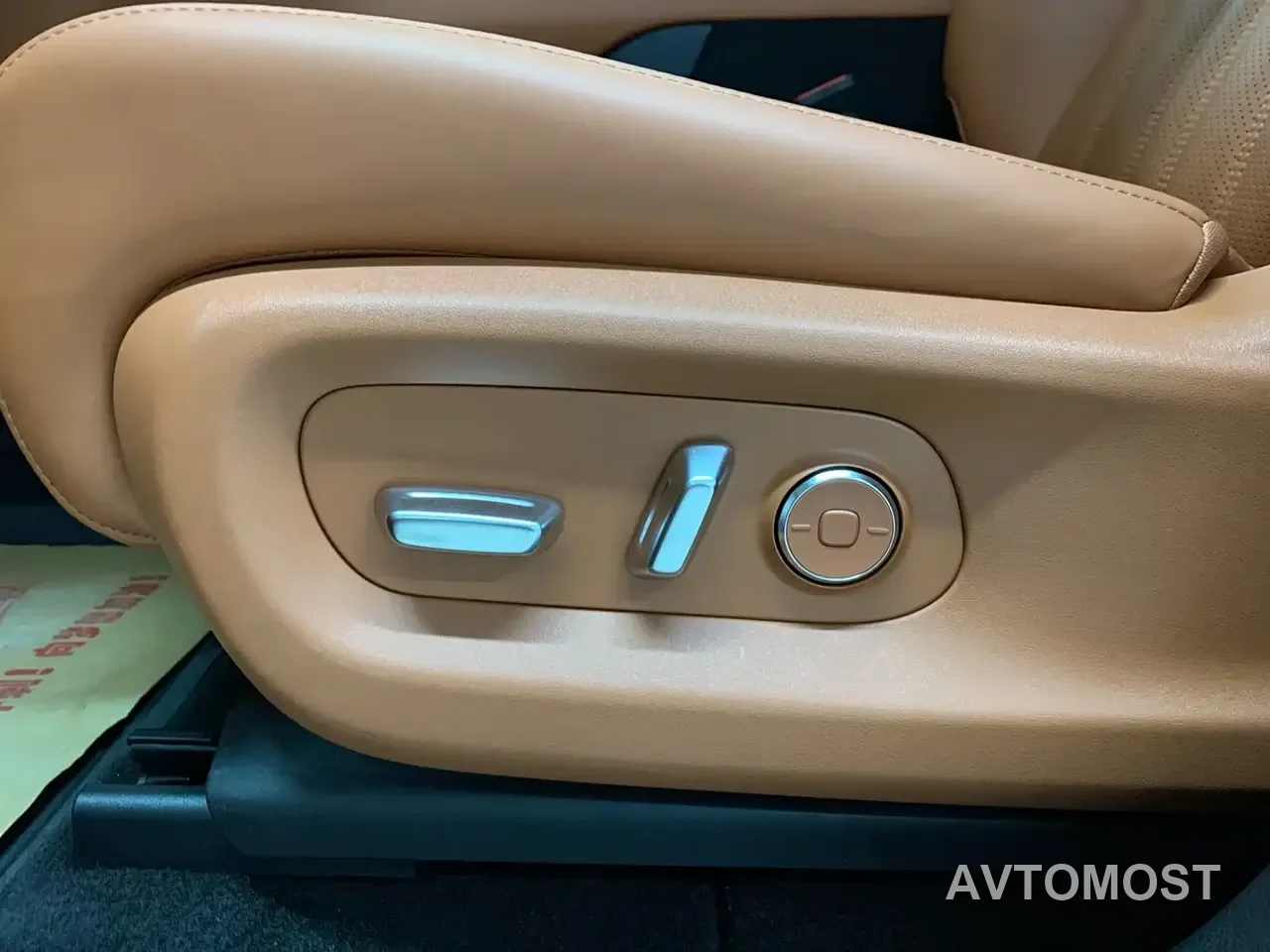 GAC Trumpchi Vision S9 2025 1.5T Hybrid Premium — фото 16