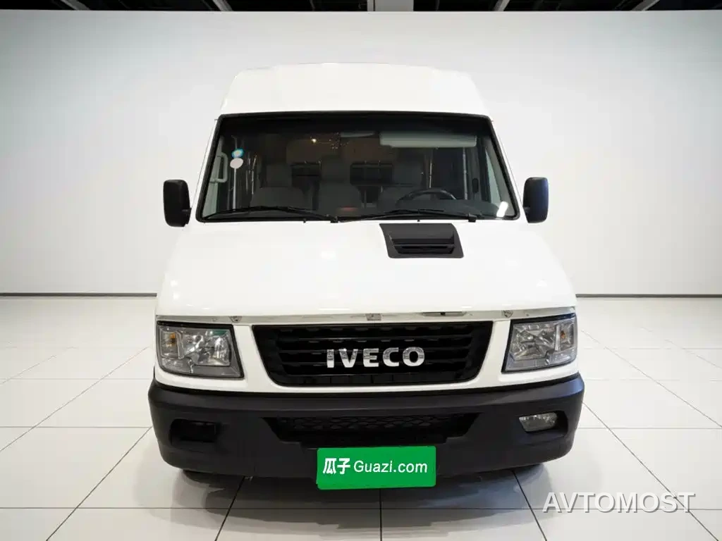 Iveco Daily 2021 Model 2.5T A35 M1 Passenger Vehicle 5-9 Seats Short Wheelbase Medium Roof Dual Tires Sliding Door — фото 24