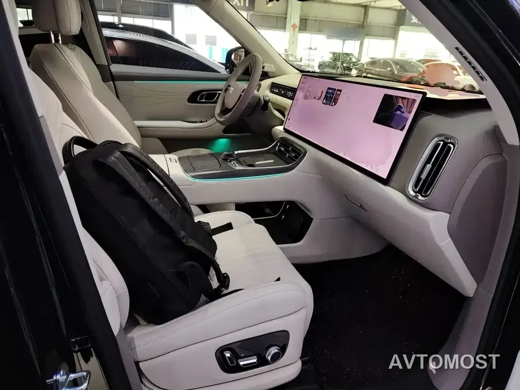 Geely Galaxy M9 2025 Model 230km 2WD Explorer+ Edition — фото 15