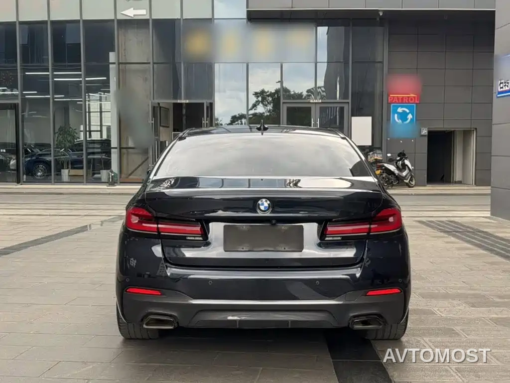 BMW 5 Series (Import) 2022 525i M Sport Package — фото 13