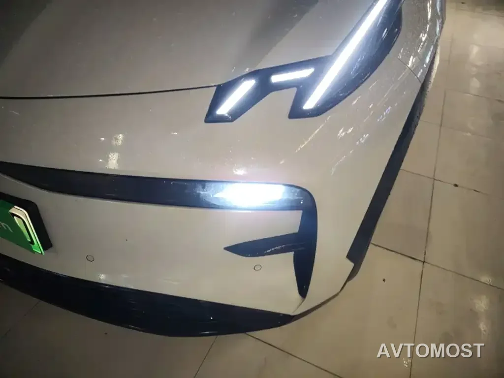 Zeekr X 2023 RWD ME Edition 5-seater — фото 3