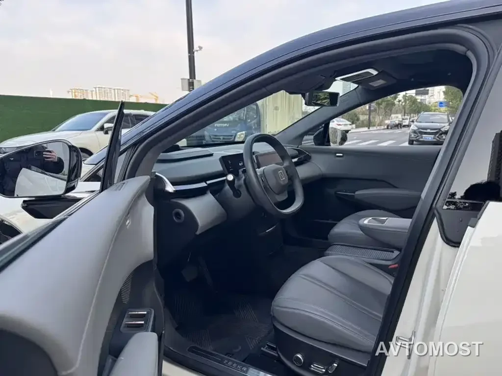 Zeekr X 2023 RWD ME Edition 5-seater — фото 22