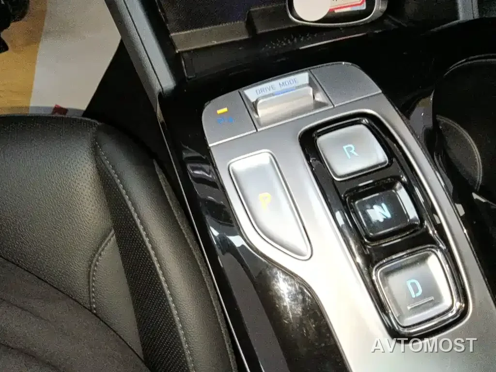 Hyundai Tucson 2022 Tucson L 2.0L Hybrid Flagship — фото 13