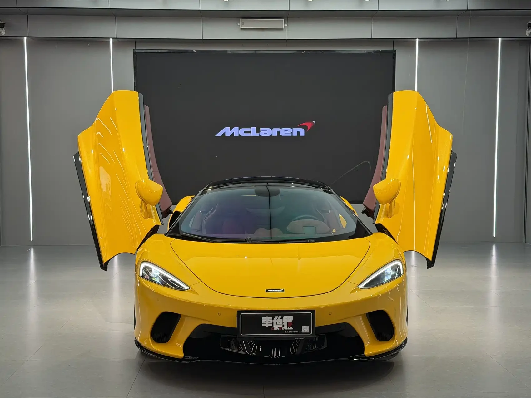 McLaren GT 2023 4.0T Standard Model — фото 2