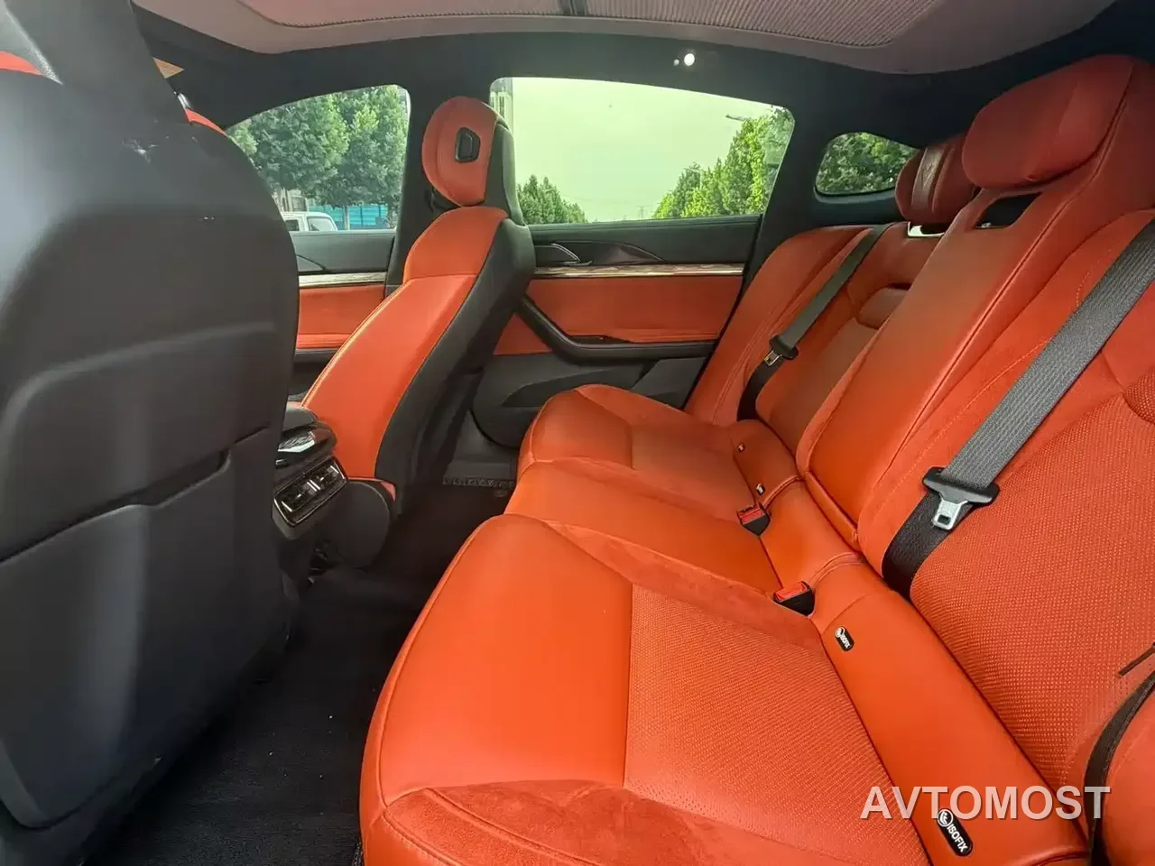 Nezha S 2022 Model Extended Range 1160km RWD Large Edition — фото 9
