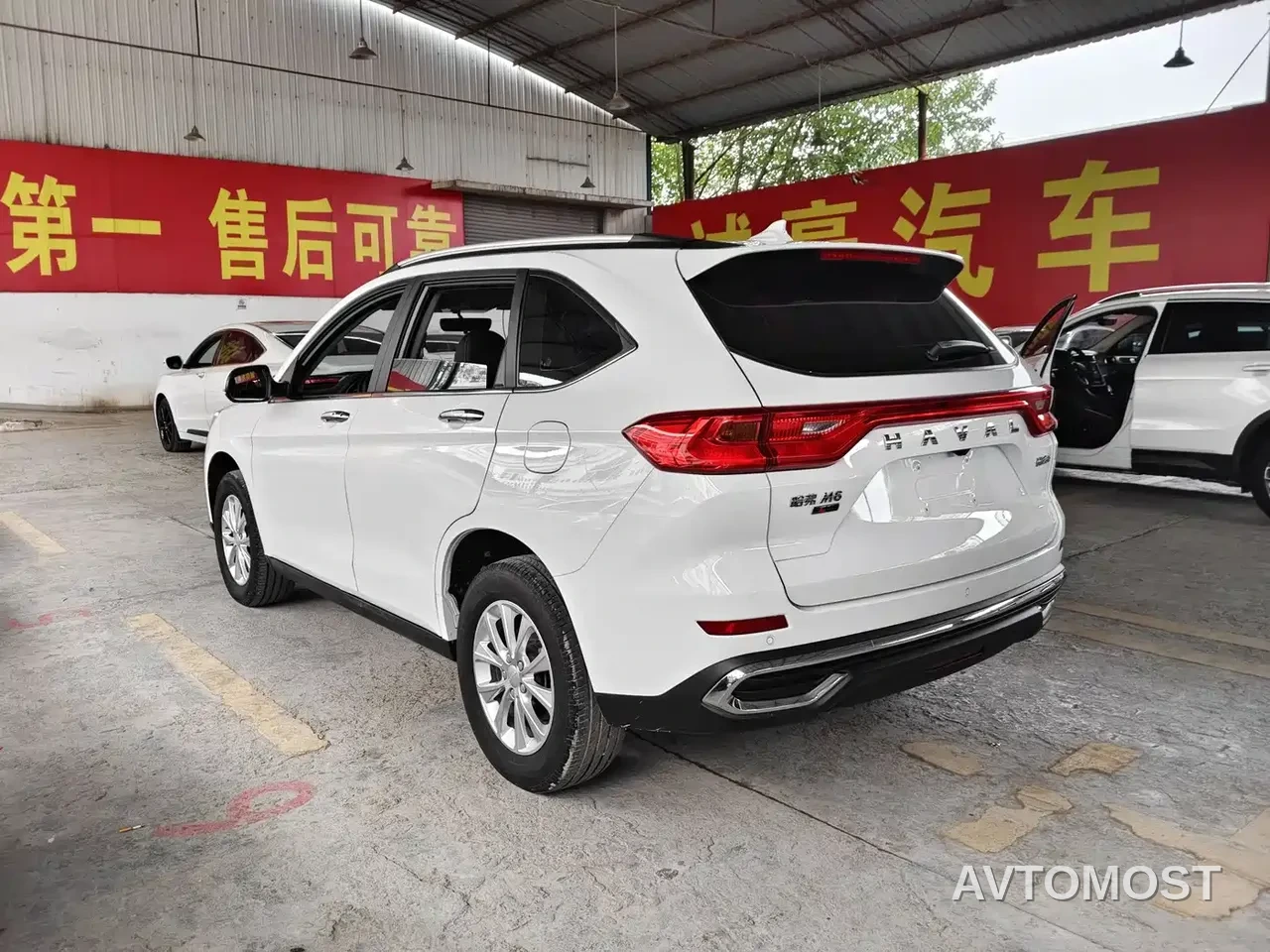 Haval M6 2023 PLUS 1.5T Manual Luxury Smart Connect — фото 4