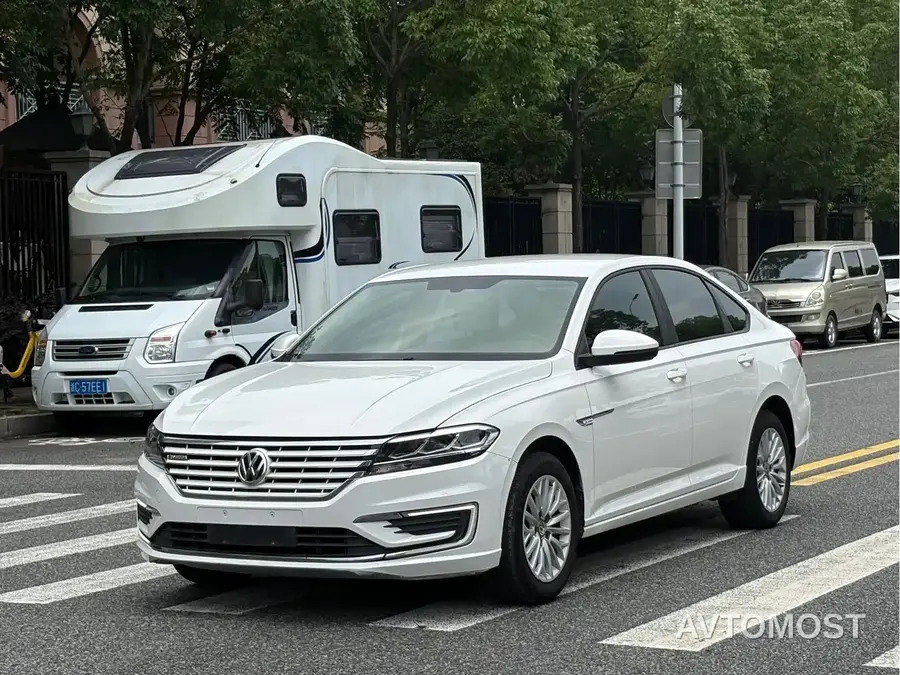 Volkswagen VW Lavida EV 2019 Premium Edition
