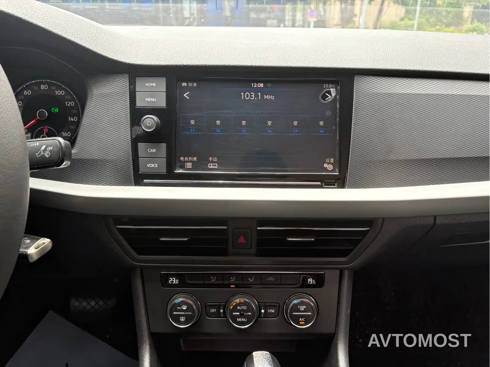 Volkswagen VW Lavida EV 2019 Premium Edition — фото 14