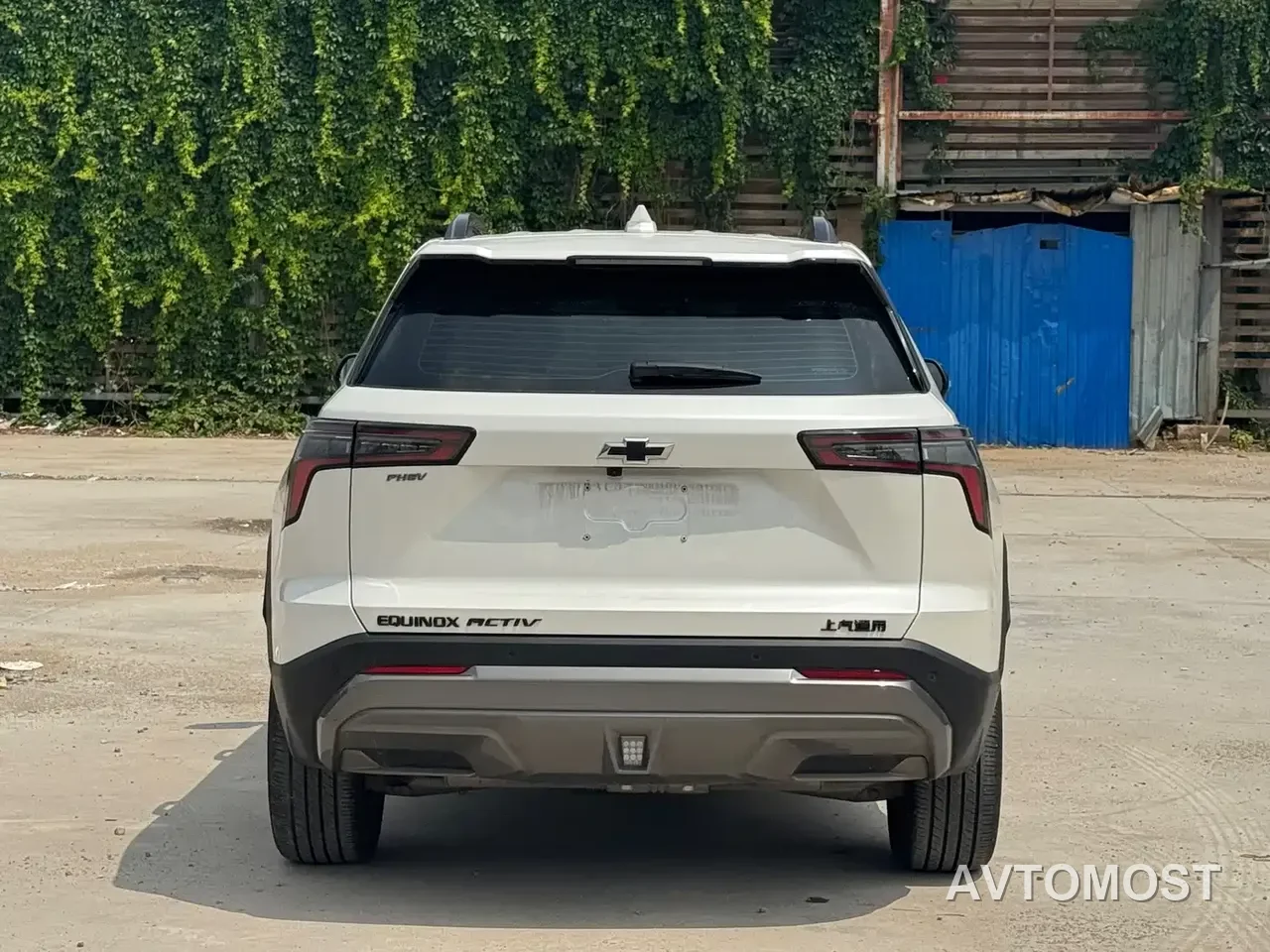 Chevrolet Equinox Plus 2024 155km ACTIV Ultimate Edition — фото 10