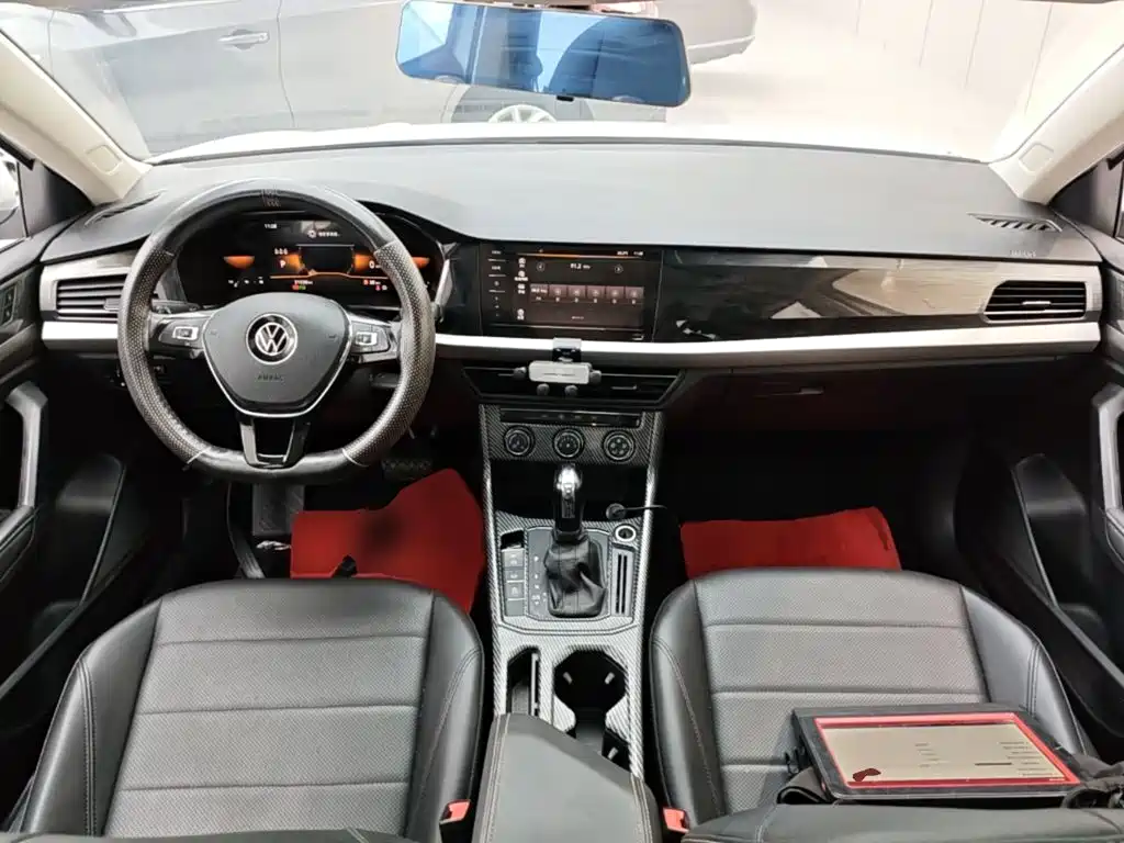 Volkswagen Lavida 2021 1.5L Auto Comfort Edition — фото 10