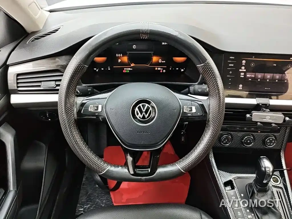 Volkswagen Lavida 2021 1.5L Auto Comfort Edition — фото 11