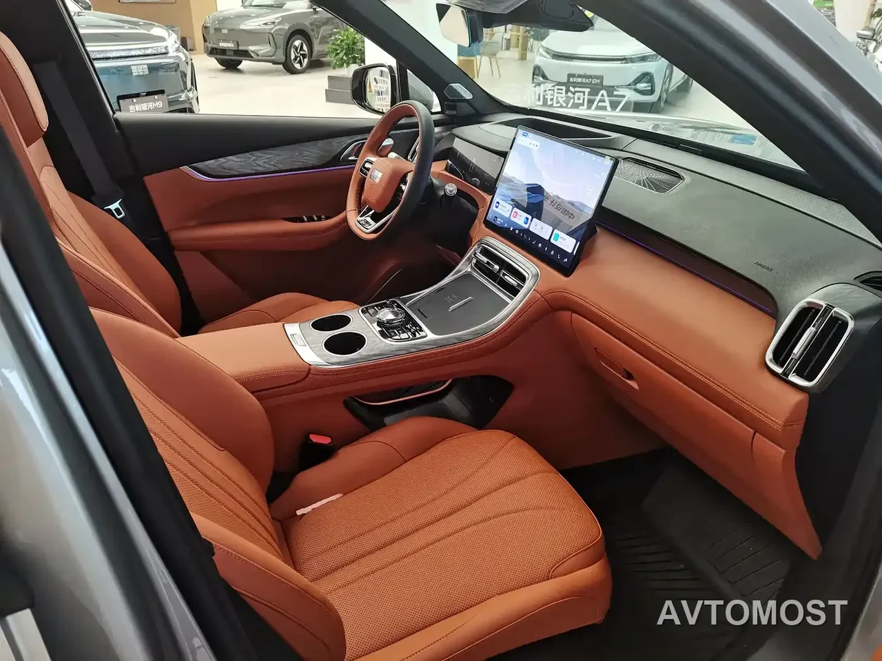 Geely Galaxy M7 — фото 15