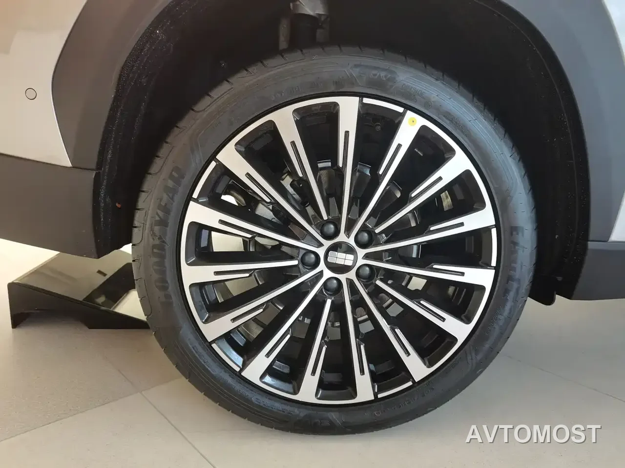Geely Galaxy M7 — фото 19