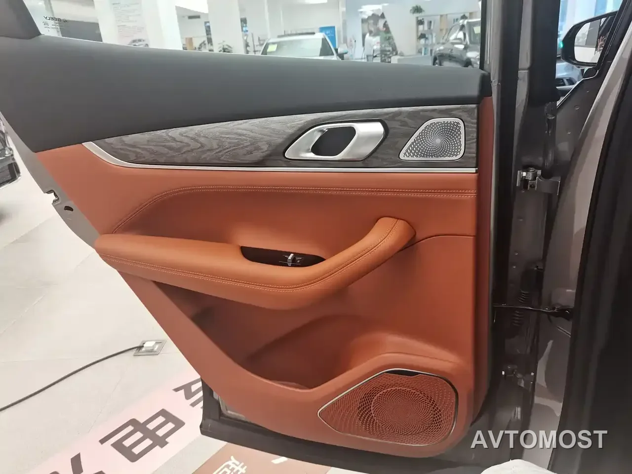 Geely Galaxy M7 — фото 35
