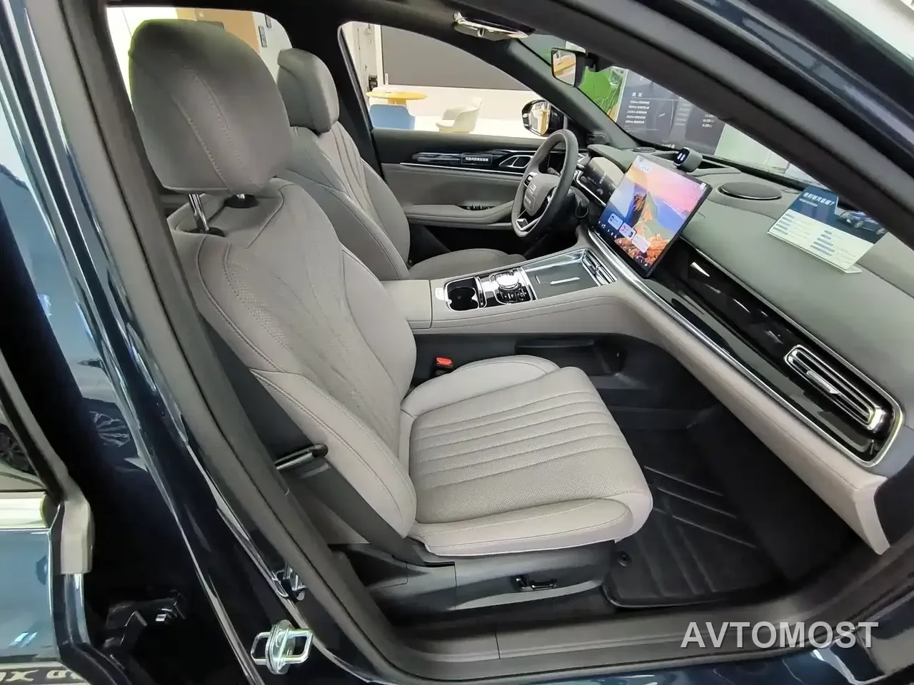 Geely Galaxy Stellar 7 — фото 11