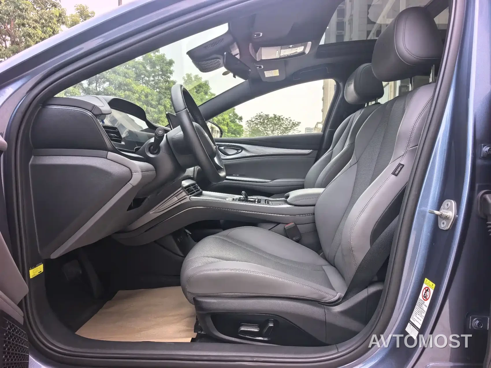 BYD Seal 2024 Glory Edition DM-i 1.5L 121km Luxury — фото 7