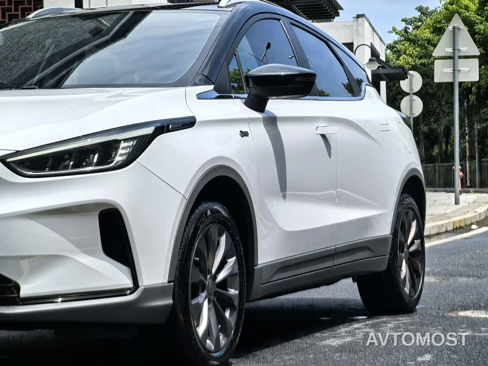 Geely Geometry C 2020 Model Premium Range Edition 550KM C++ — фото 5