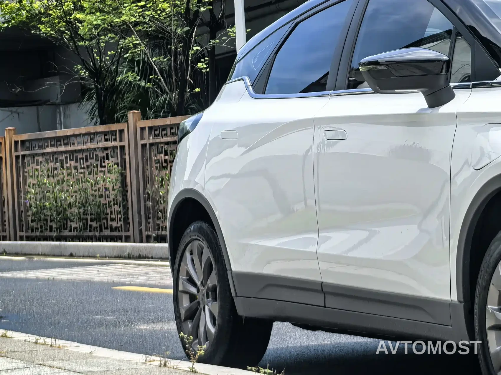 Geely Geometry C 2020 Model Premium Range Edition 550KM C++ — фото 9
