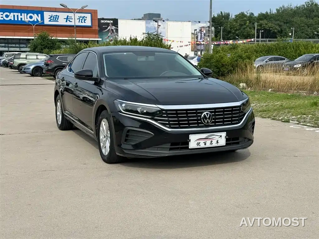 Volkswagen Passat 2022 280TSI Business Edition — фото 3