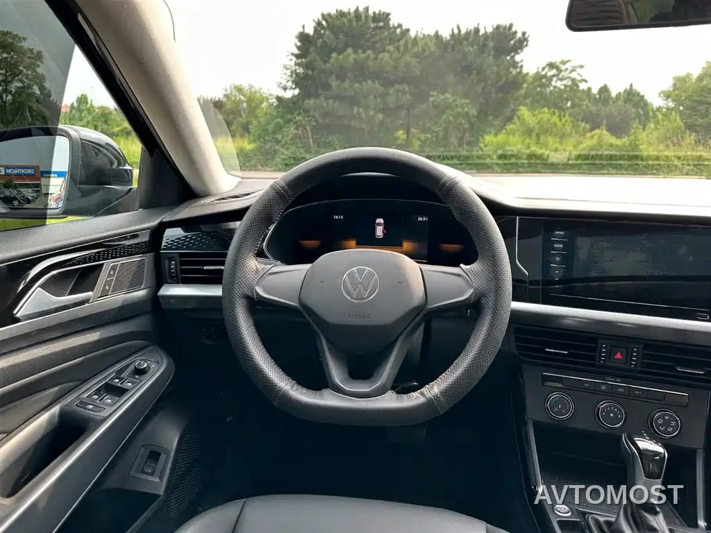 Volkswagen Passat 2022 280TSI Business Edition — фото 21