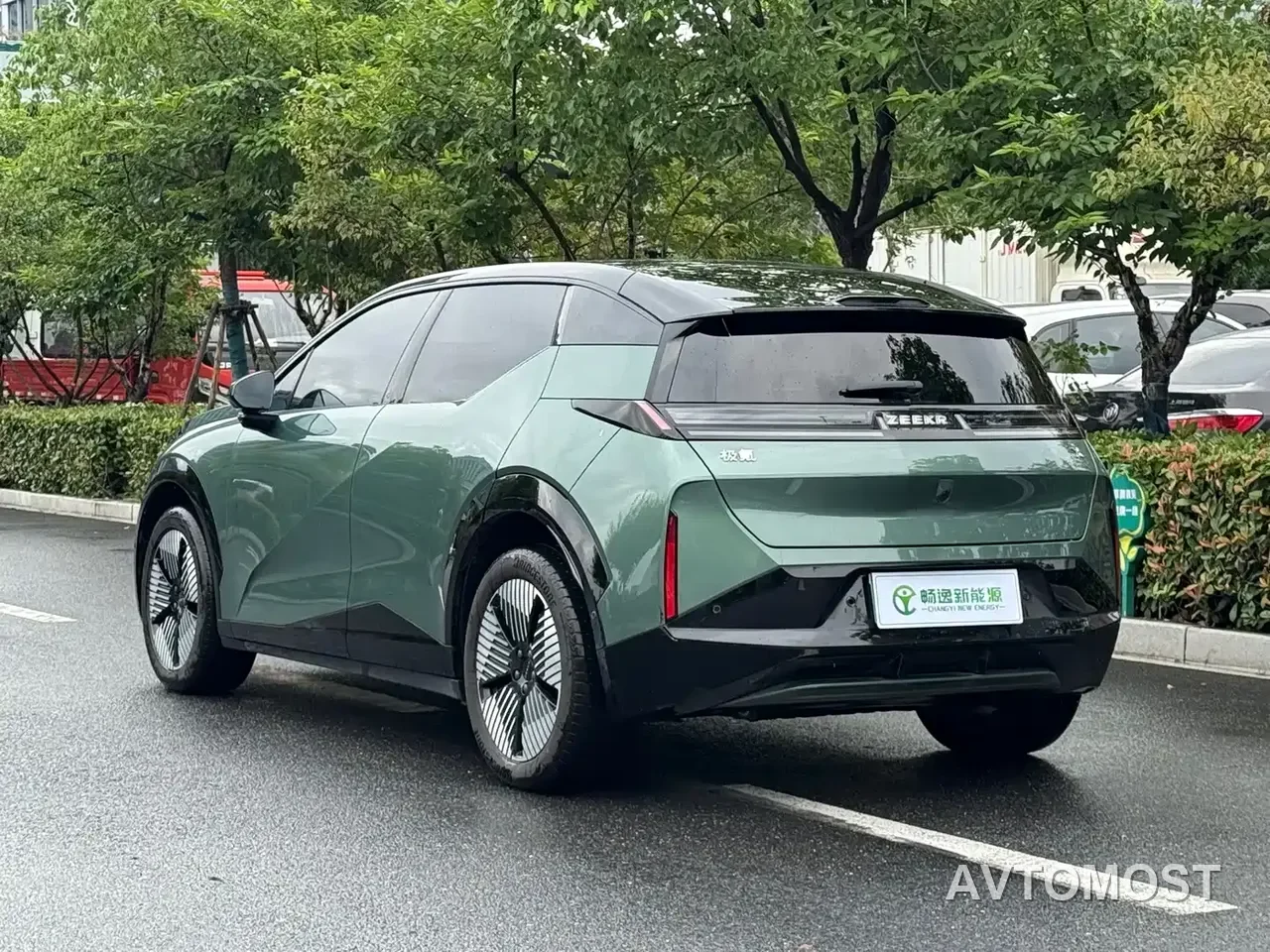 Zeekr X 2023 RWD YOU Edition 4-seater — фото 11