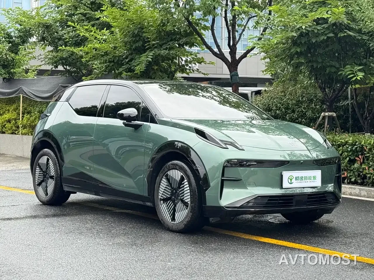 Zeekr X 2023 RWD YOU Edition 4-seater — фото 13