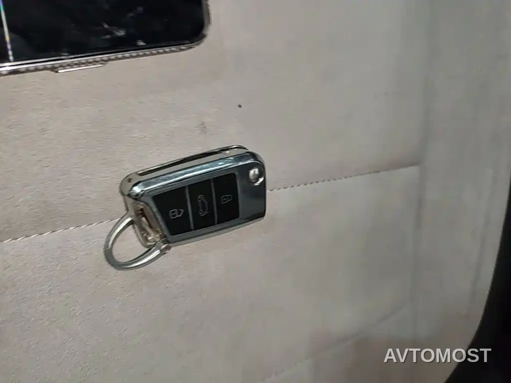 Volkswagen T-ROC 2021 280TSI DSG 2WD R-Line Pro Connected — фото 9