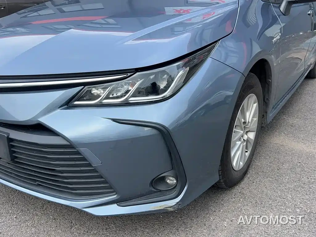 Toyota Corolla 2021 Hybrid 1.8L E-CVT Pioneer Edition — фото 3