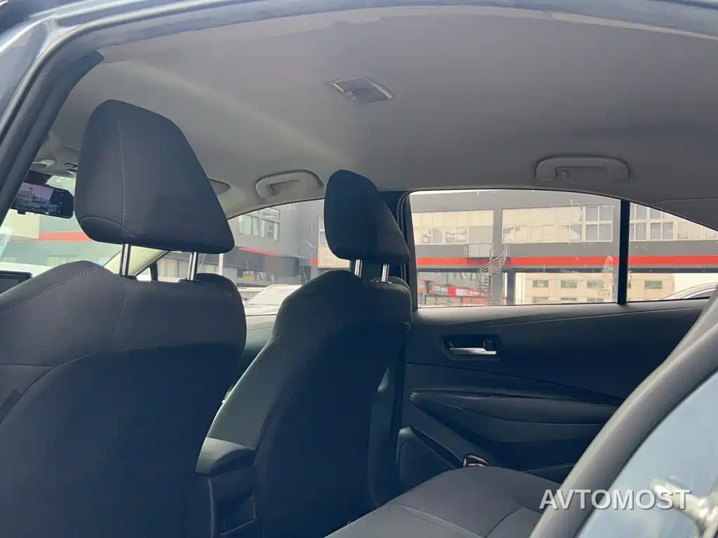 Toyota Corolla 2021 Hybrid 1.8L E-CVT Pioneer Edition — фото 15