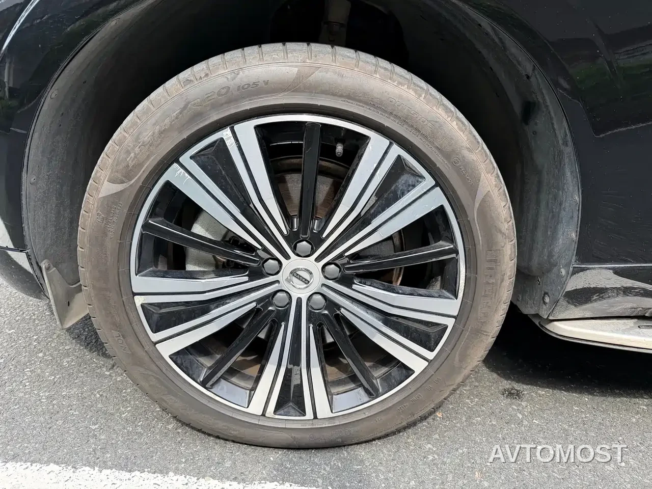 Volvo XC60 Plug-in Hybrid 2022 T8 Plug-in Hybrid Long Range AWD Momentum Luxury Edition — фото 5