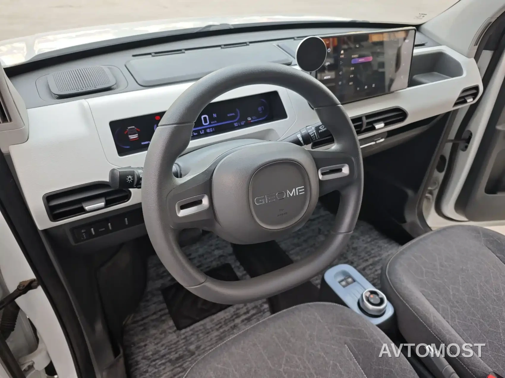Geely Galaxy Panda 2023 Panda Mini 200km Endurance Bear — фото 9