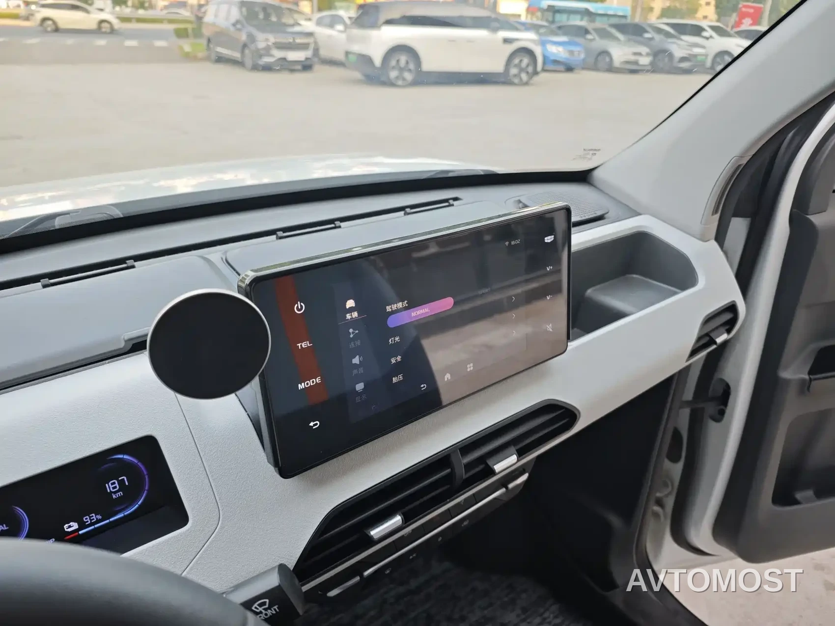 Geely Galaxy Panda 2023 Panda Mini 200km Endurance Bear — фото 10