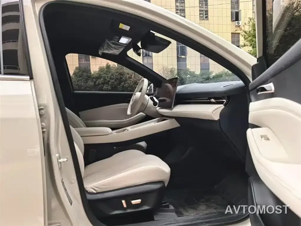 Baojun Yunhai 2024 600km Pure Electric Version — фото 11
