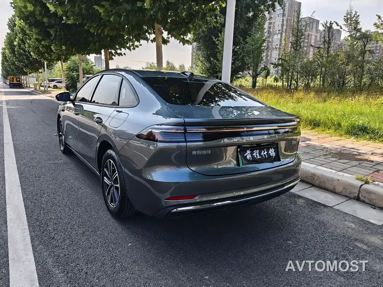 Geely Galaxy A7 2025 EM-i 70km Voyage Edition — фото 3