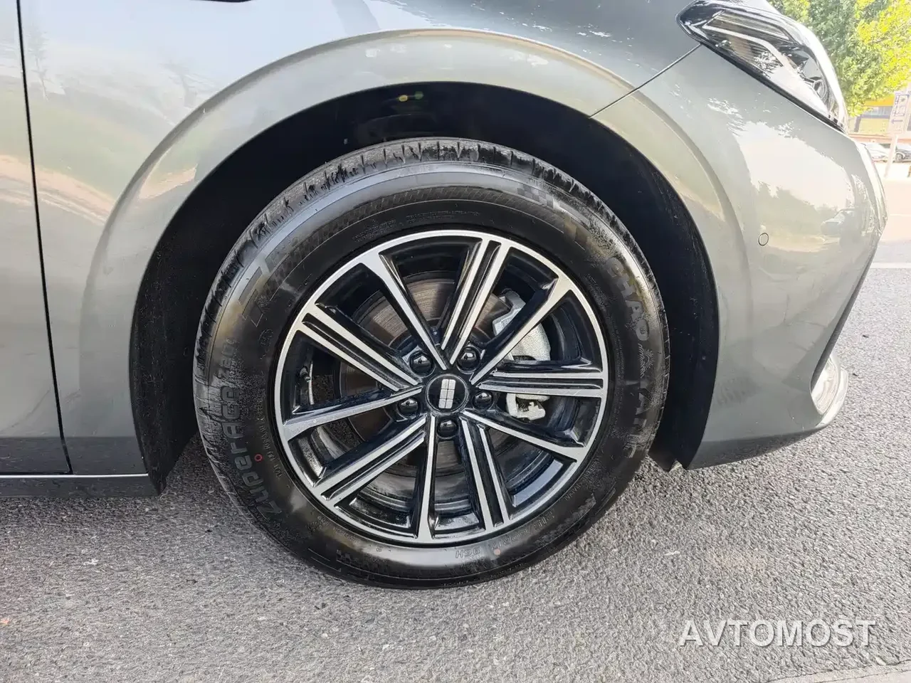 Geely Galaxy A7 2025 EM-i 70km Voyage Edition — фото 1