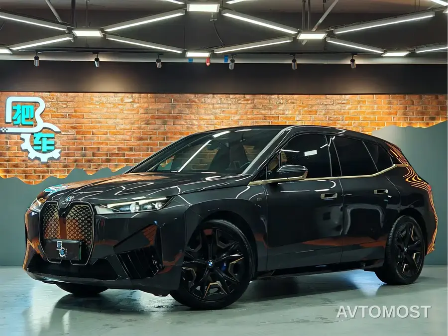 BMW iX M60 2022 M60