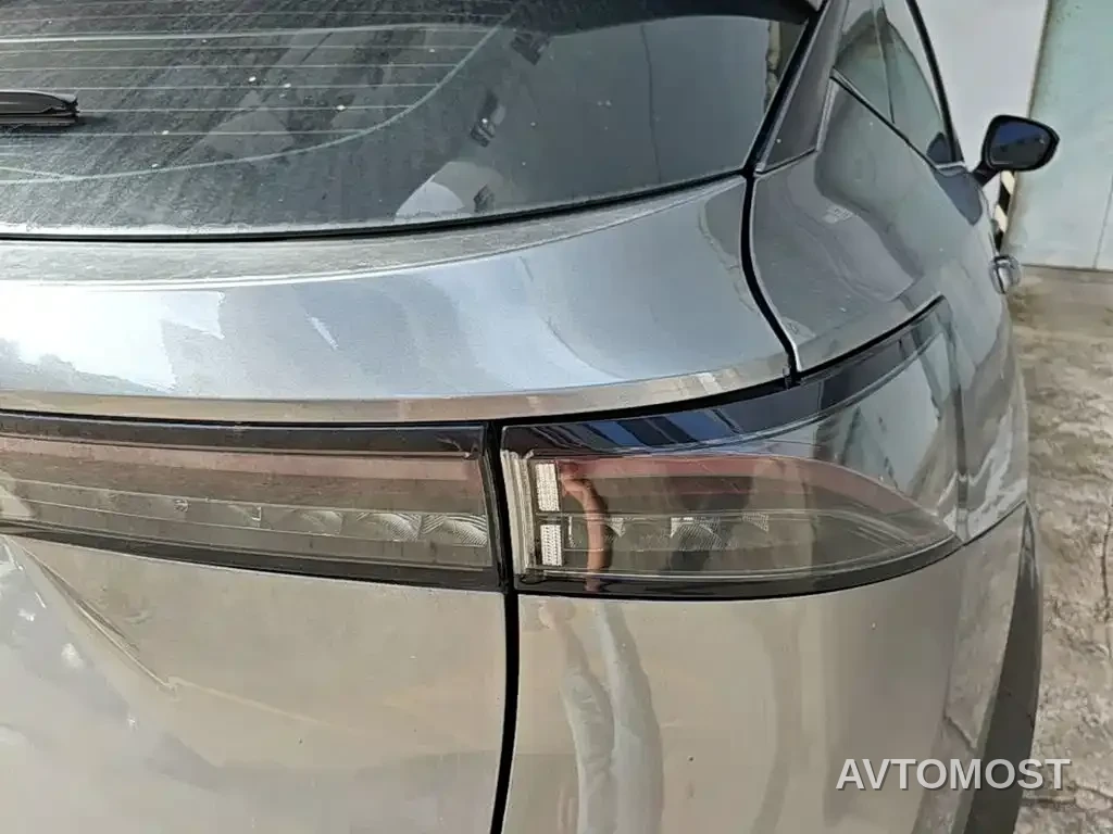 Nissan ARIYA 2022 4WD High Performance Top Edition — фото 12