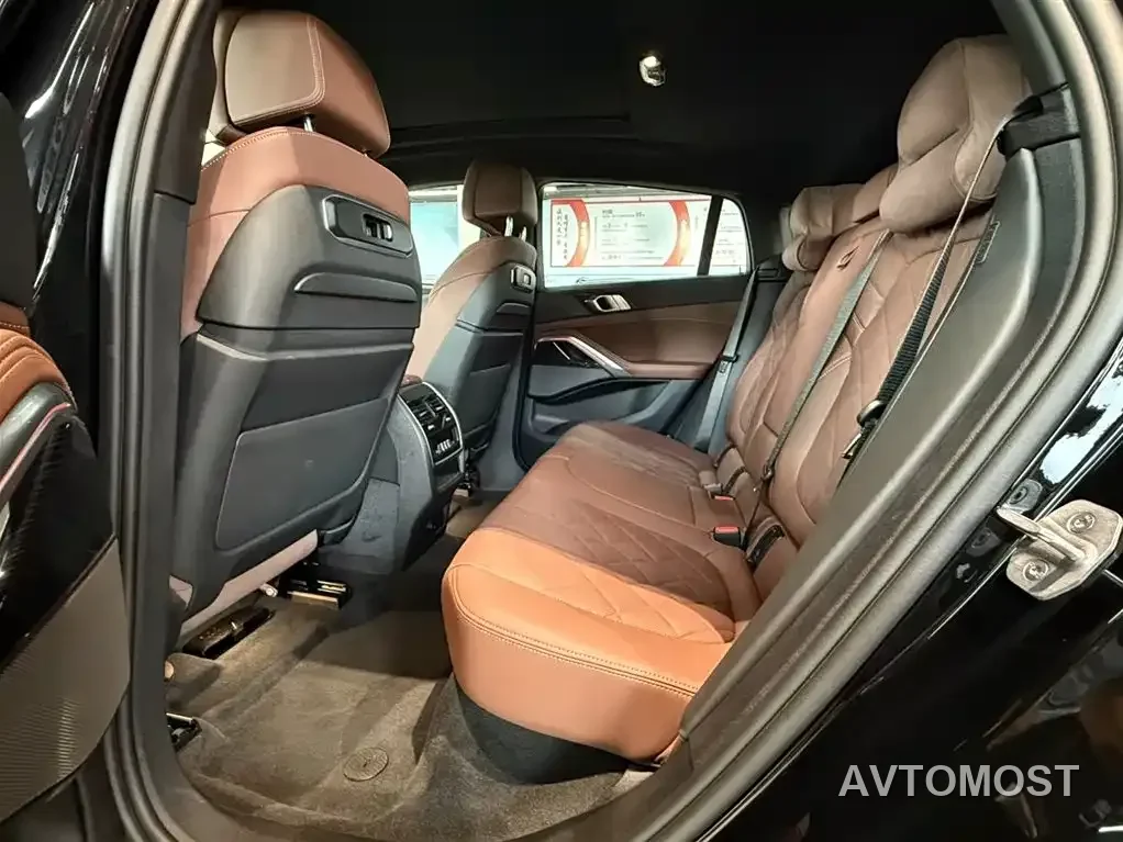 BMW X6 2023 xDrive40i Premium M Sport Package — фото 24