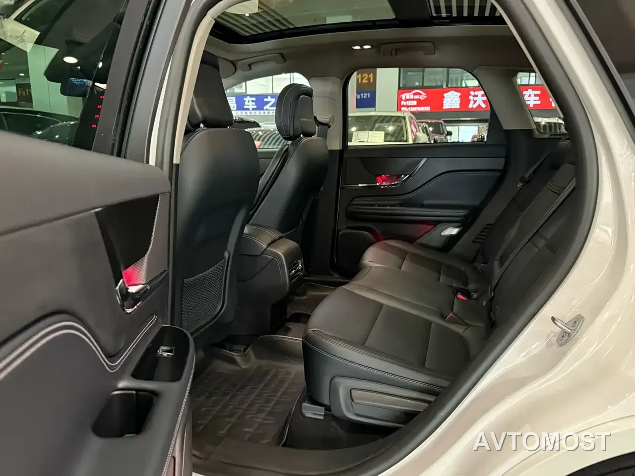 Lincoln Adventurer 2024 1.5T 2WD Premium Hybrid — фото 8