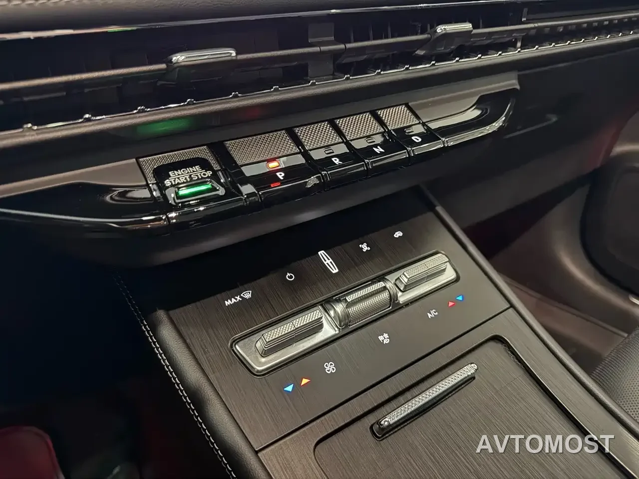 Lincoln Adventurer 2024 1.5T 2WD Premium Hybrid — фото 11