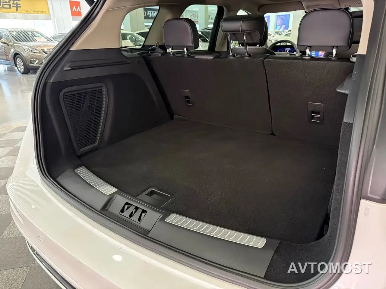 Lincoln Adventurer 2024 1.5T 2WD Premium Hybrid — фото 13