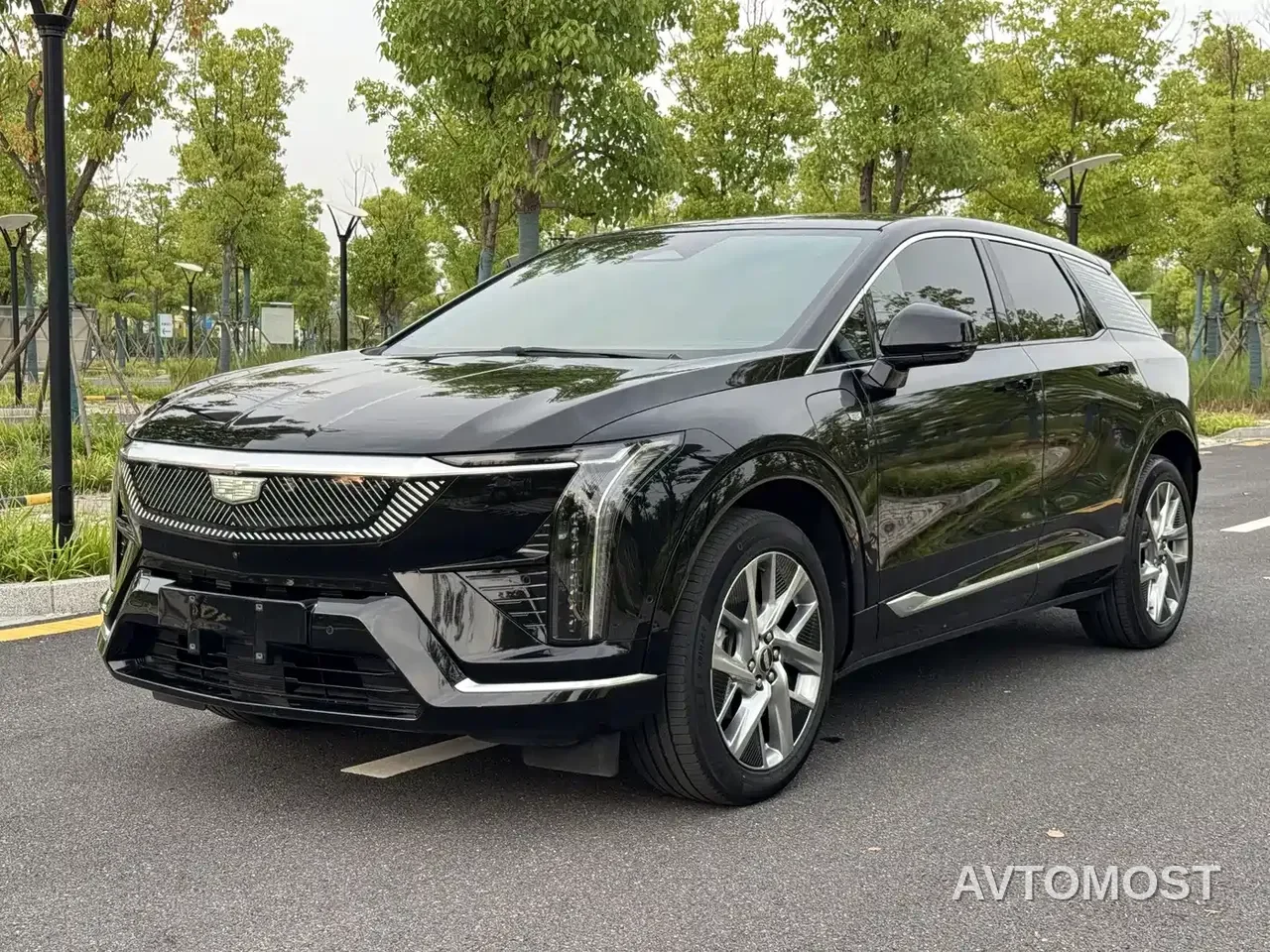 Cadillac IQ Ao Ge 2024 Standard Range — фото 3