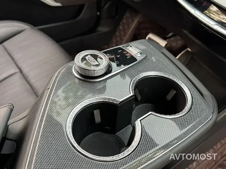 Cadillac IQ Ao Ge 2024 Standard Range