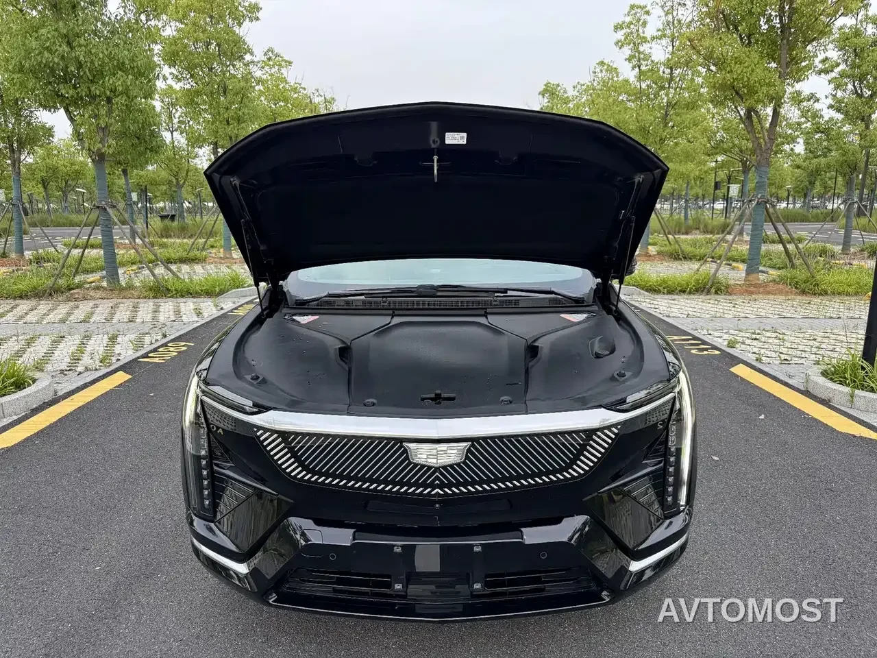 Cadillac IQ Ao Ge 2024 Standard Range — фото 16