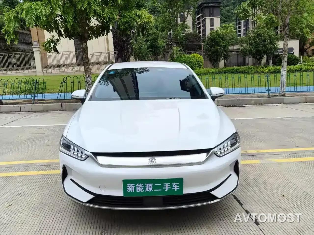BYD Qin PLUS 2021 EV 420KM Travel Edition — фото 2