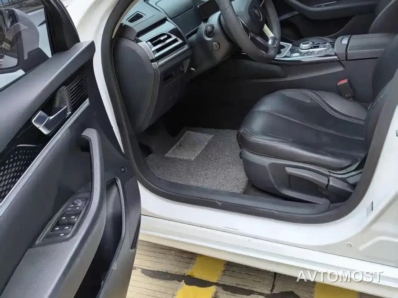 BYD Qin PLUS 2021 EV 420KM Travel Edition — фото 4
